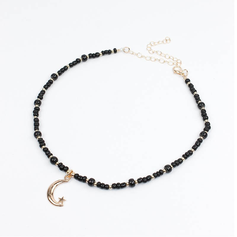 Collar Negro Dije Luna con Estrella Dorada