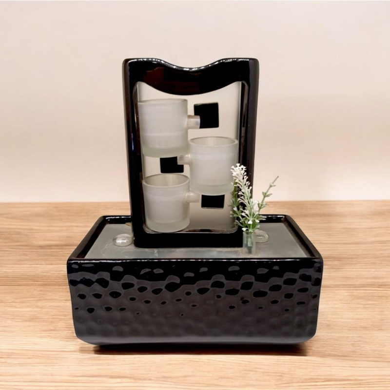 Fuente de Agua con Luz LED Mediana N°2