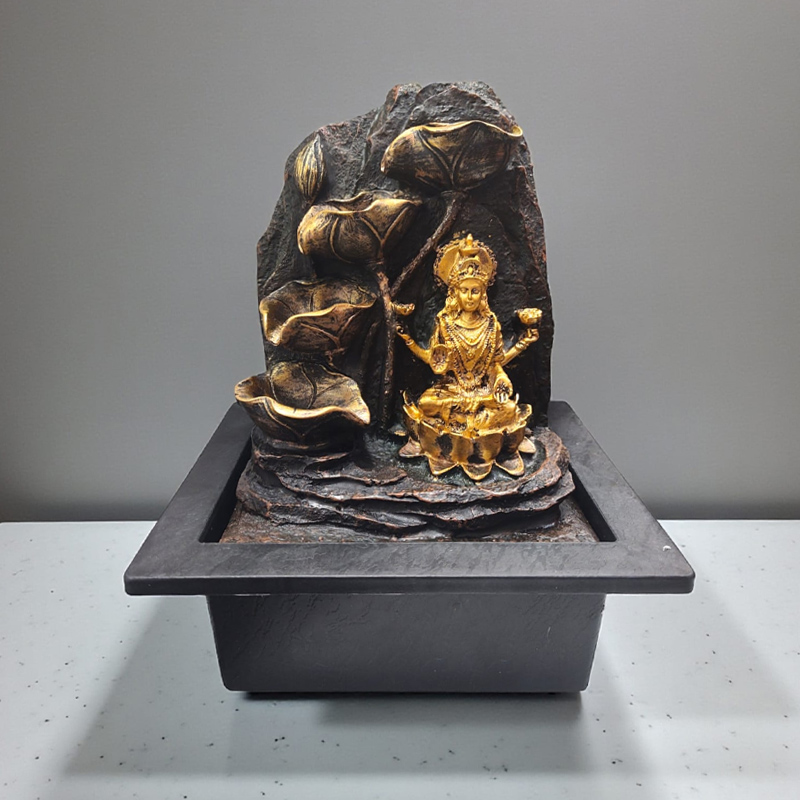 Fuente de Agua con Luz LED Mediana N°27