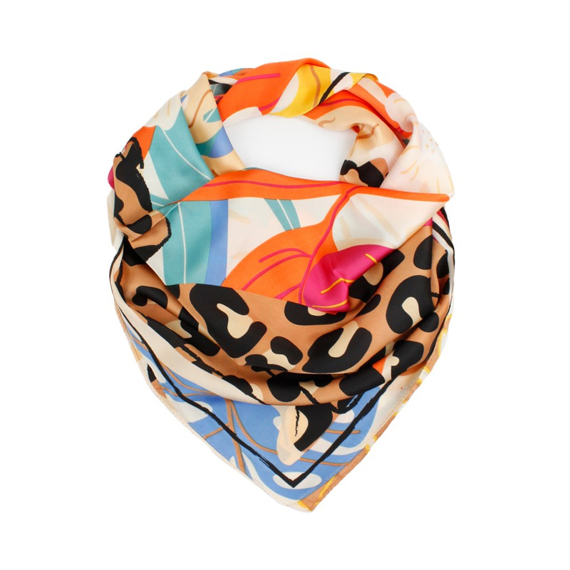 Pañuelo Double Leopard Day 70x70cm