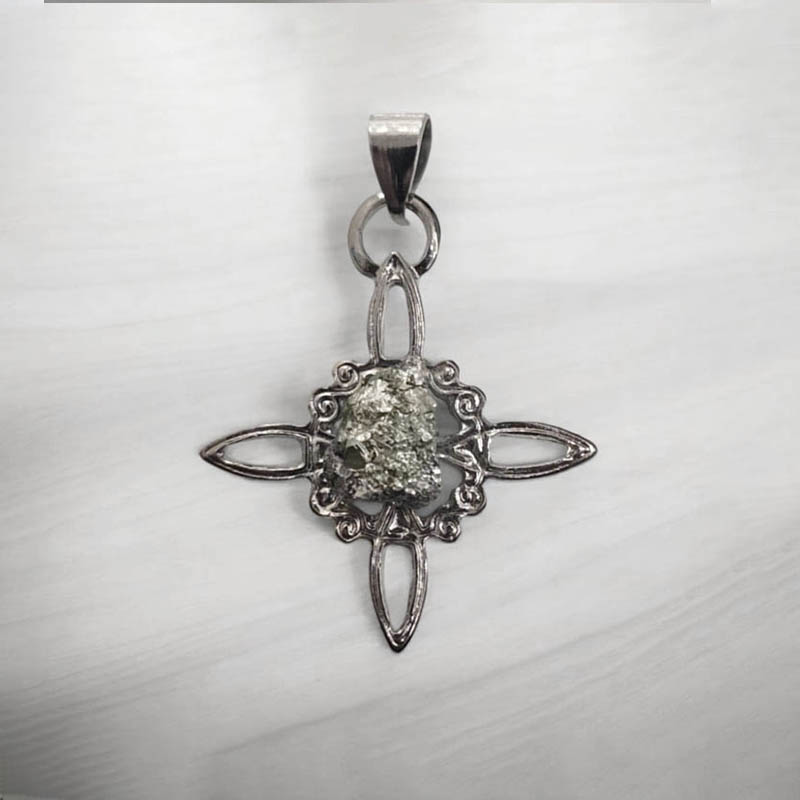 Dije Nudo de Brujas Mediano con Pirita en Bruto