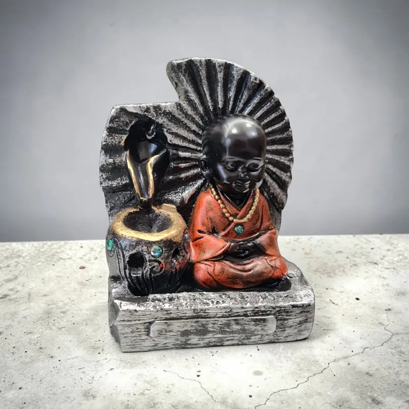 Cascada de Humo Buda Bebe 15cm Colores Varios 