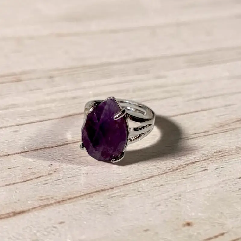 Anillo Gema Amatista Facetado