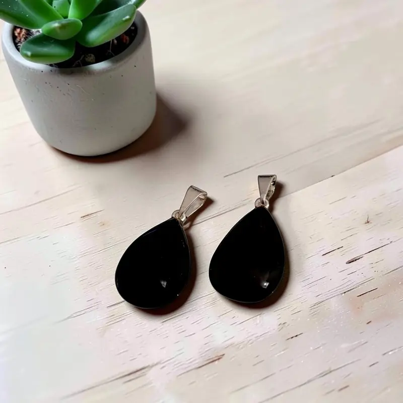 Dije Gema Obsidiana Negra Gota