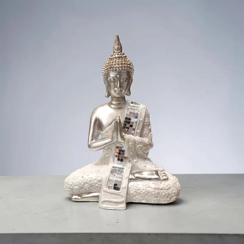 Buda Plateado Manto con Espejo y Nacar 20cm