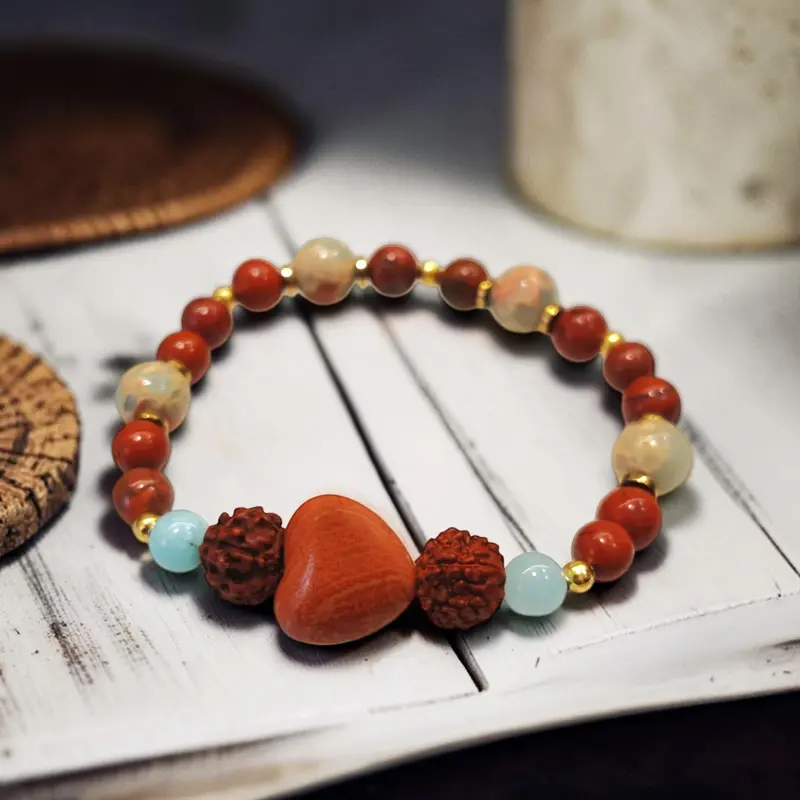 Pulsera Gema Elastica Rudraksha, Larimar, Hematite Dorado, Esfera y Corazon de Jaspe Rojo
