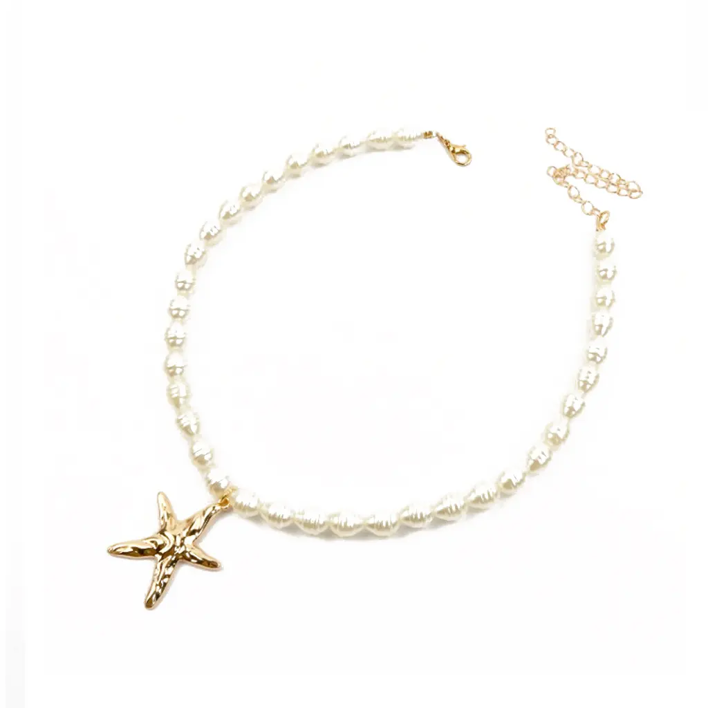Collar de Perlas con Estrella de Mar en Dorado