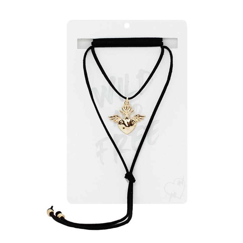 Collar Gamuza Negra con Corazon Dorado con Alas