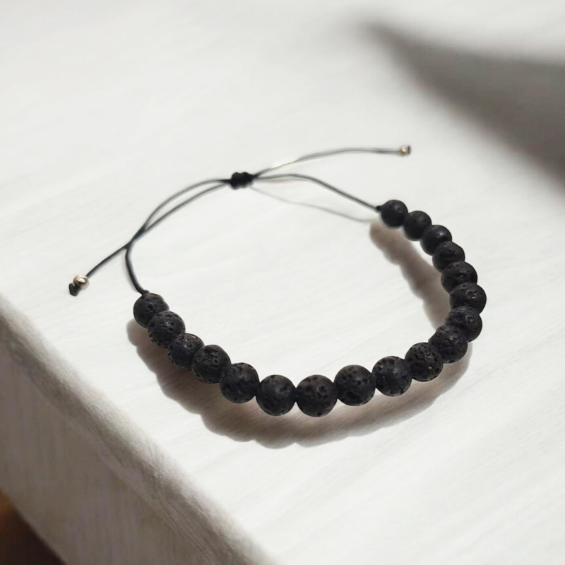 Pulsera Gema Piedra Volcanica 6mm Hilo