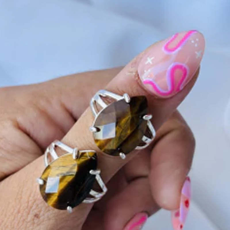 Anillo Gema Ojo de Tigre Facetado