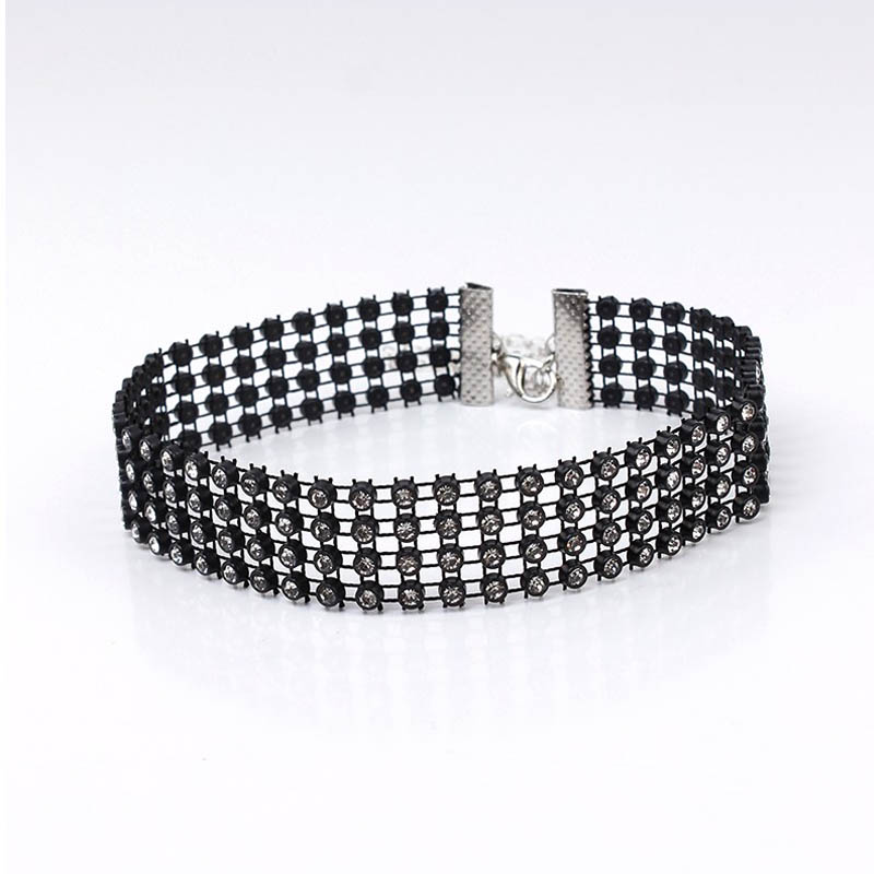 Choker Jay