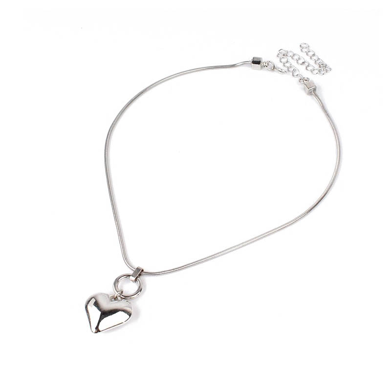 Collar Plateado Corazon