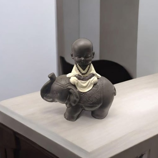 Fuente de Agua con Luz LED Mediana N°1