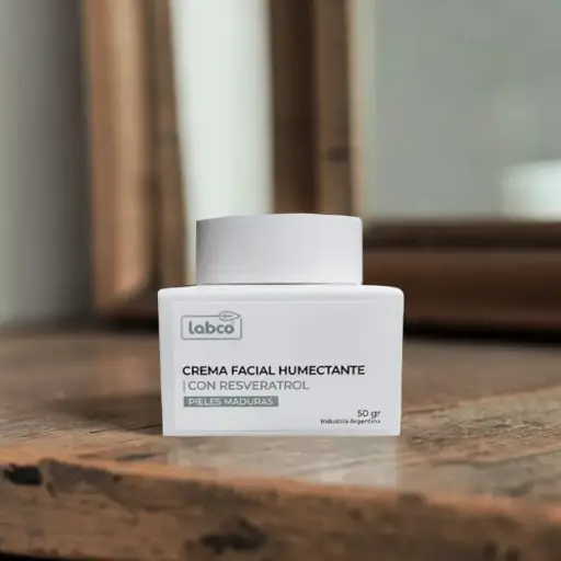 Crema Facial Humectante con Resveratrol 65ml, Labco