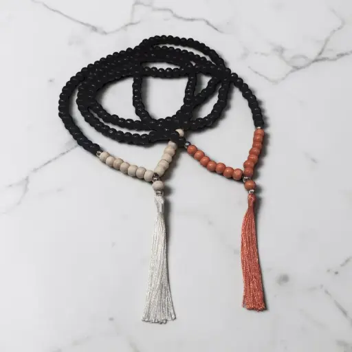 Japa Mala Negro con Colores Varios 108 Cuentas