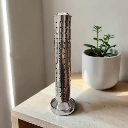 Porta Sahumerio Metal Calado Cocktail 27cm