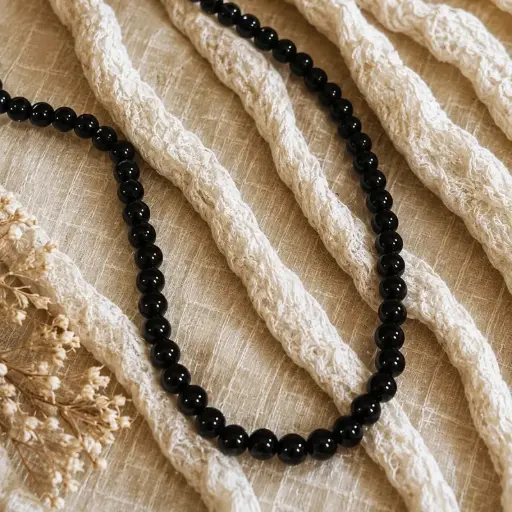 Collar Gema Obsidiana Negra