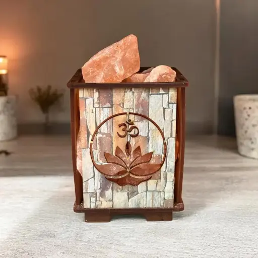 Lampara de Sal Madera Calada Varios Colores con Flor de Loto y Om