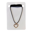 Collar Gamuza Negro con Corazon Dorado